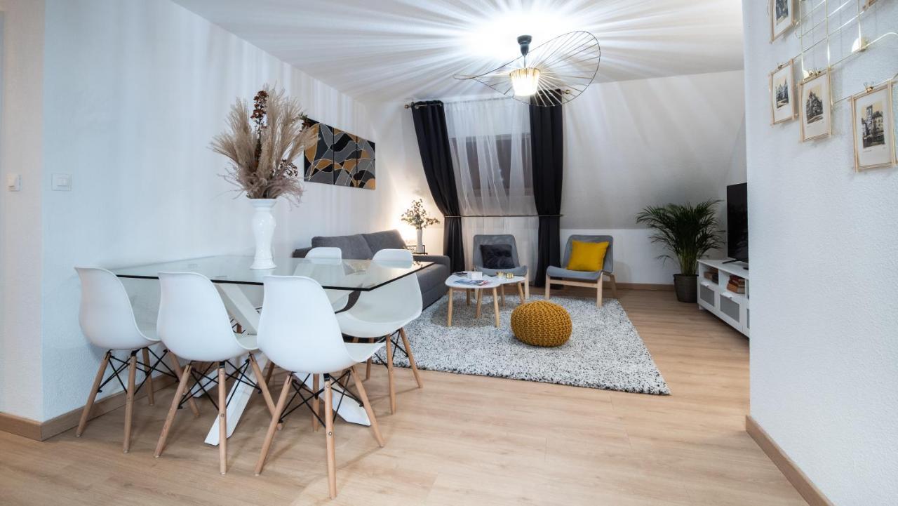Superbe appartement au coeur du Colmar Extérieur photo